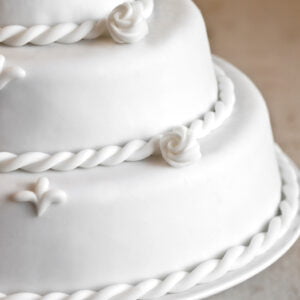 Dolcefreddo-fondan za presvlacenje-prekrivanje svadbenih torti